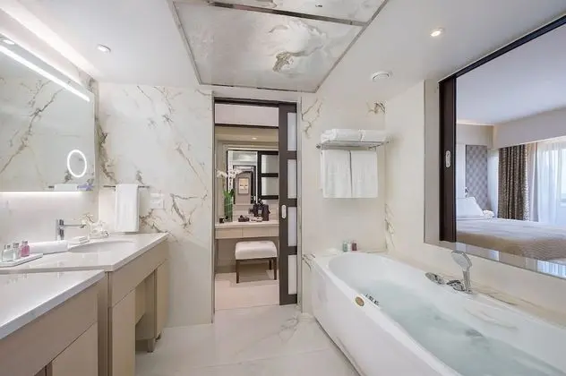 Çatı Katı Süiti (Penthouse), Deniz Manzaralı