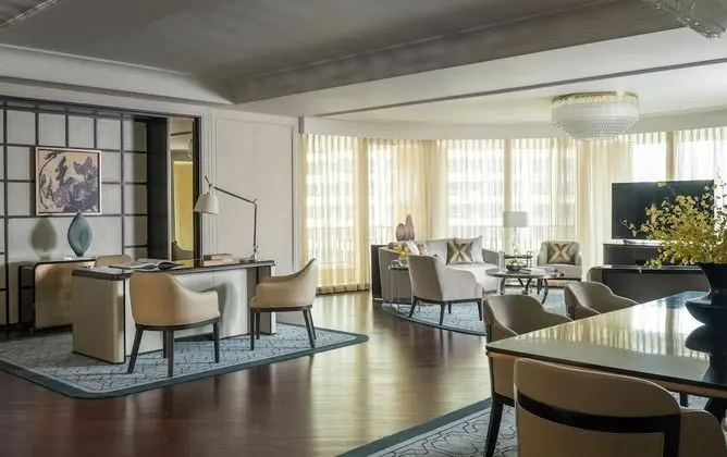 Suite, 1 Bedroom (Ambassador)