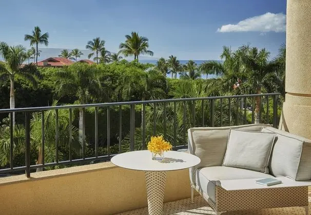 Deluxe Garden View Executive Suite KG