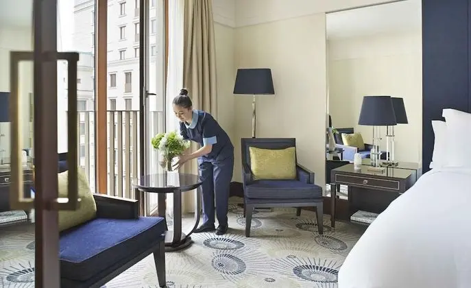 Four Seasons, Süit, 1 En Büyük (King) Boy Yatak