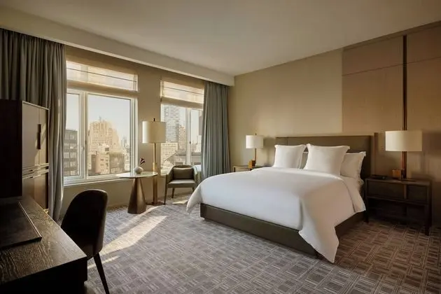 Hudson Room with king bed