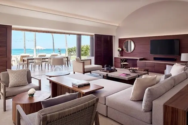 Coral Beach House