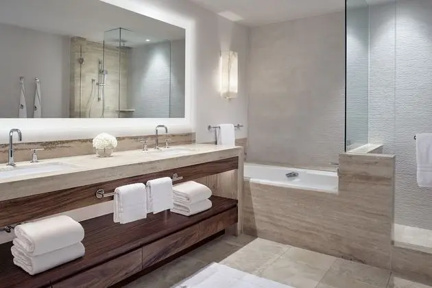 Oceanfront Plunge Pool Suite