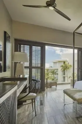 Oda, 1 En Büyük (King) Boy Yatak, Sigara İçilmez, Resort Manzaralı