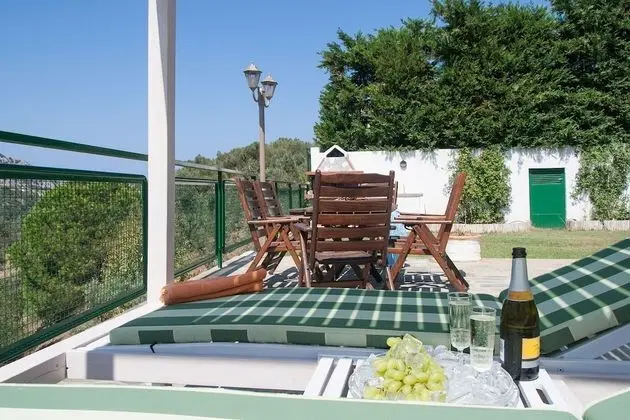 Grand Villa, 2 Yatak Odası, Kişiye Özel Havuzlu, Bahçeli