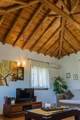 Luxury Villa, 2 Yatak Odası, Kişiye Özel Havuzlu, Bahçeli
