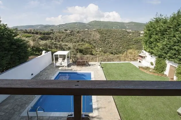 Luxury Villa, 2 Yatak Odası, Kişiye Özel Havuzlu, Bahçeli