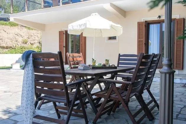 Luxury Villa, 2 Yatak Odası, Kişiye Özel Havuzlu, Bahçeli