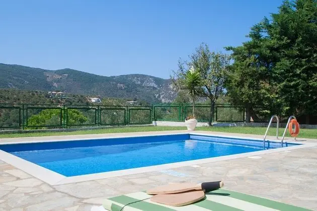Luxury Villa, 2 Yatak Odası, Kişiye Özel Havuzlu, Bahçeli
