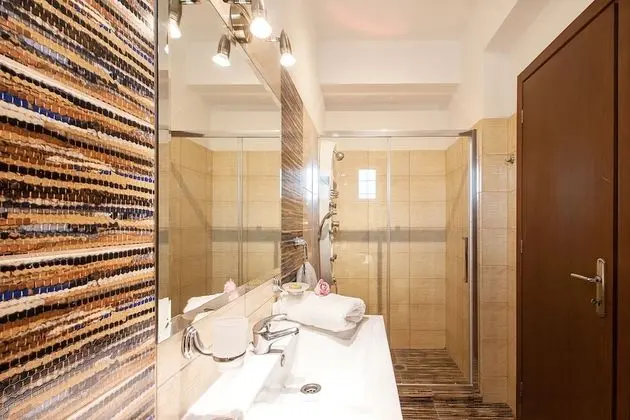 Luxury Villa, 2 Yatak Odası, Kişiye Özel Havuzlu, Bahçeli