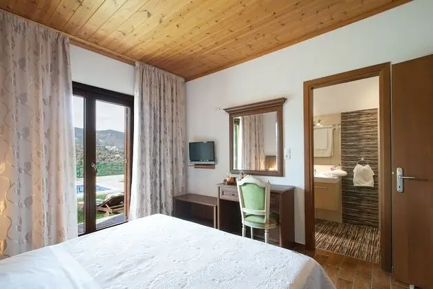 Premium Villa, 2 Yatak Odası, Kişiye Özel Havuzlu, Bahçeli