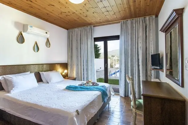 Premium Villa, 2 Yatak Odası, Kişiye Özel Havuzlu, Bahçeli