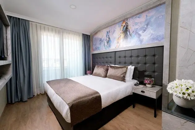 Standart Oda, Şehir Manzaralı