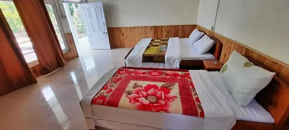 Standard Üç Kişilik Oda