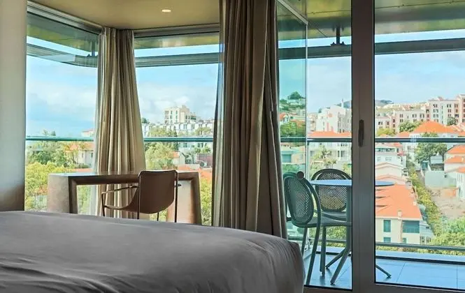 Junior Süit, Dağ Manzaralı