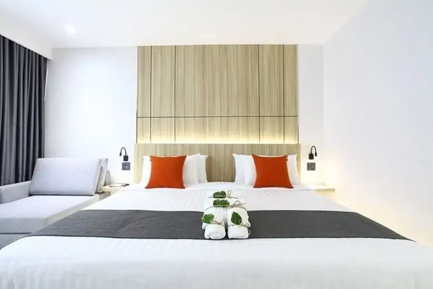 Elegance Floor Room
