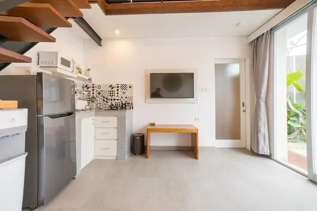 Çatı Katı (Loft) (FourLeaf - Pool Loft Suite)