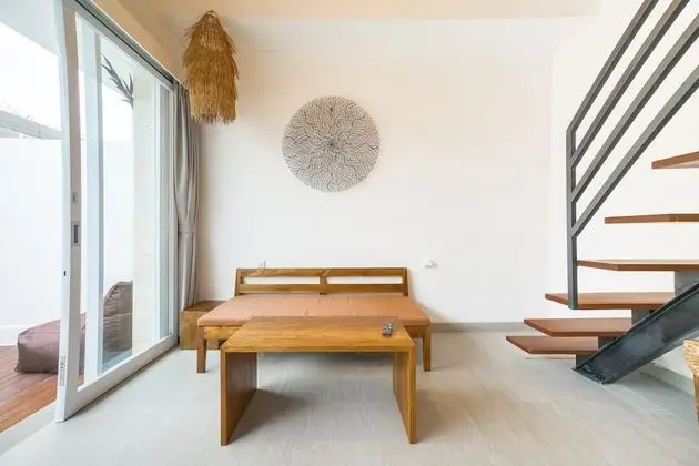 Çatı Katı (Loft) (FourLeaf - Pool Loft Suite)