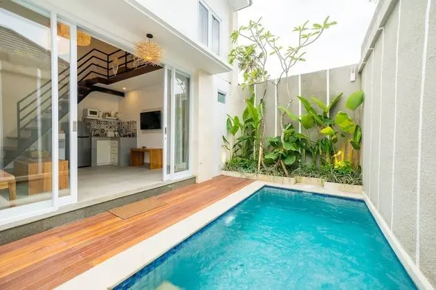 Çatı Katı (Loft) (FourLeaf - Pool Loft Suite)