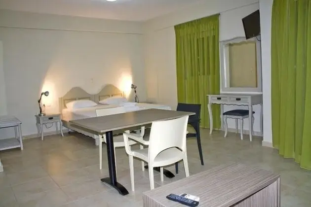 Stüdyo, Deniz Manzaralı