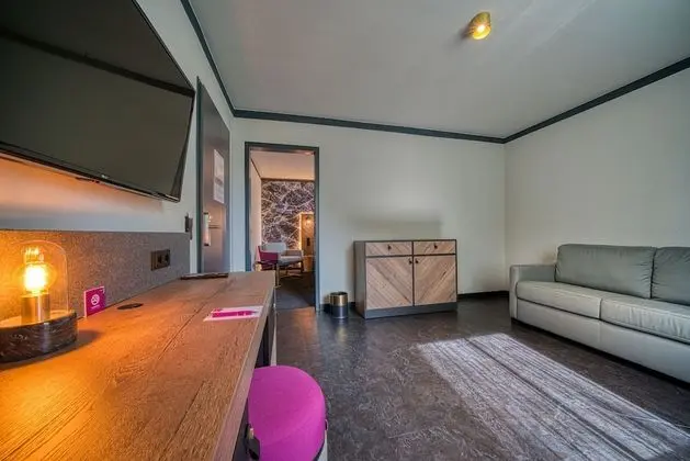 Junior Süit, 1 En Büyük (King) Boy Yatak