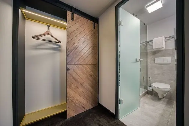 Junior Süit, 1 En Büyük (King) Boy Yatak