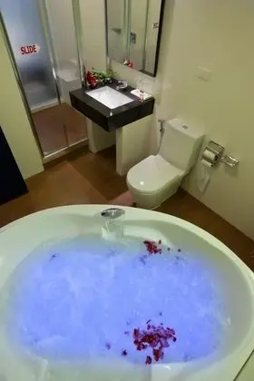 Superior Oda (Jaccuzzi)