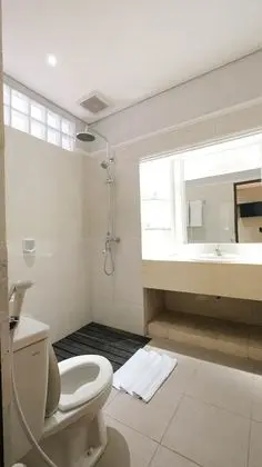 Deluxe Oda, Havuz Manzaralı