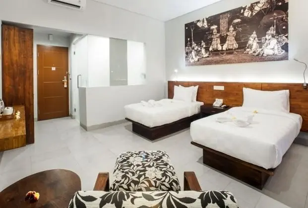 Modern Deluxe Double or Twin Room
