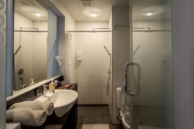 Modern Deluxe Double or Twin Room