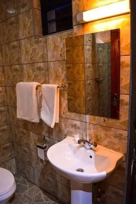 Deluxe Büyük Yataklı Tek Kişilik Oda, 1 Çift Kişilik Yatak, Engellilere Uygun