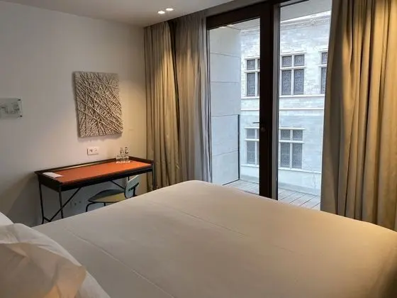 Deluxe Tek Büyük Yataklı Oda, Balkon