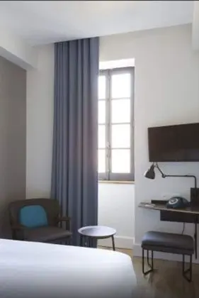 Signature Suite with spa access