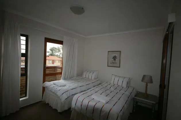 Fourways Apartments 2B 1B S/C