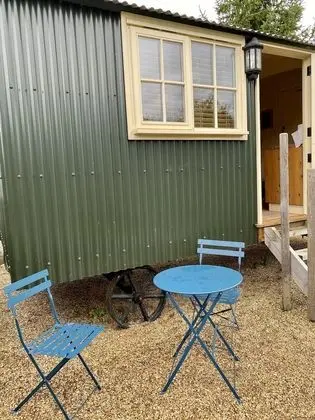 Luxury Kulübe, Banyolu/Duşlu (Luxury Shepherds Hut)