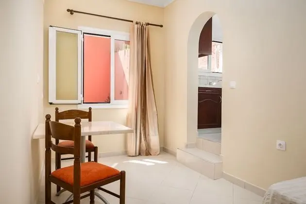 Standard Stüdyo, Bahçe Manzaralı