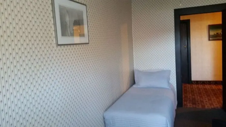 İki Ayrı Yataklı Oda, Özel Banyo