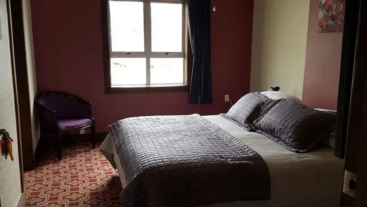 Standard Oda, 1 En Büyük (King) Boy Yatak, Özel Banyo