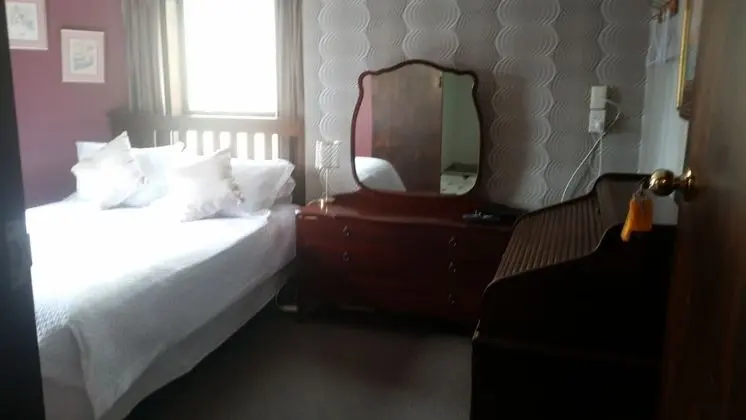 Tek Büyük Yataklı Oda, 1 Büyük (Queen) Boy Yatak, Özel Banyo