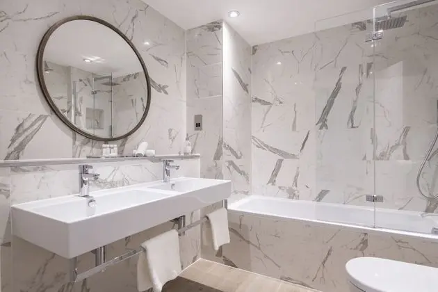 Deluxe Tek Büyük Yataklı Oda, Deniz Manzaralı