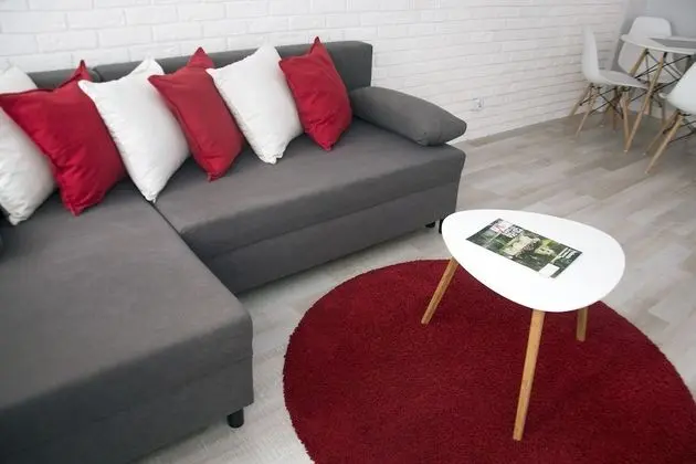 Apart Daire (ul.Anielewicza 36)