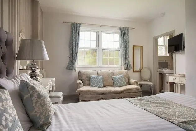 Classic Tek Büyük Yataklı Oda