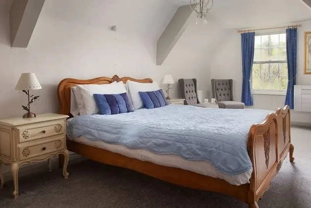 Classic Tek Büyük Yataklı Oda