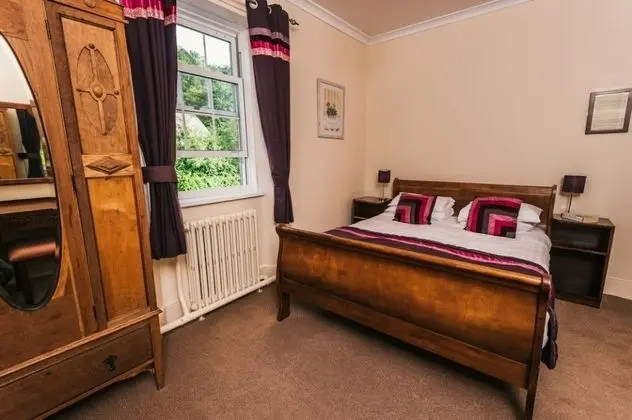 Economy Tek Büyük Yataklı Oda