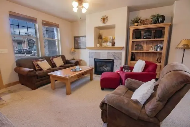 Town Home | Fox Point at Redstone A