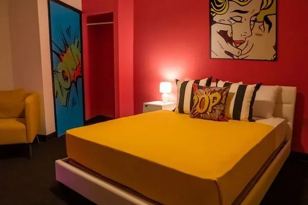 Single Full Bed