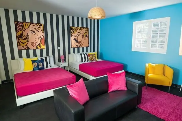 Tek Büyük Yataklı Oda, 2 Büyük (Queen) Boy Yatak, Sigara İçilmez, Bahçe Manzaralı