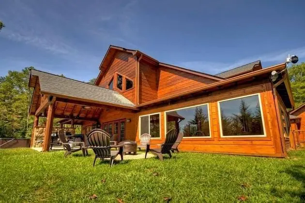 Ev (Fox Run Lodge - Pet friendly)