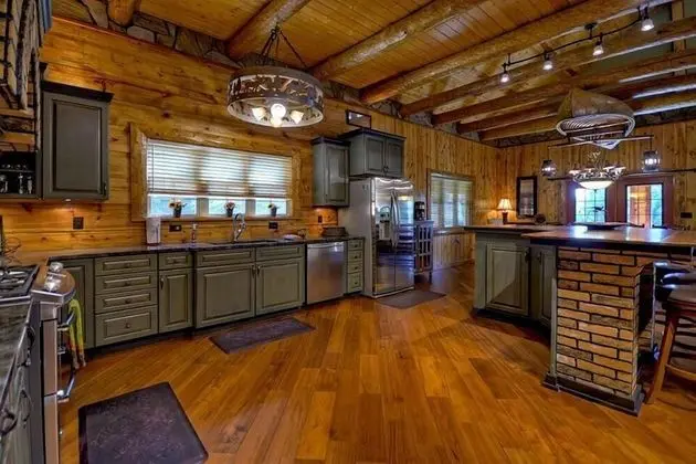 Ev (Fox Run Lodge - Pet friendly)