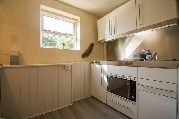 Deluxe Apart Daire, Banyolu/Duşlu (The Den)